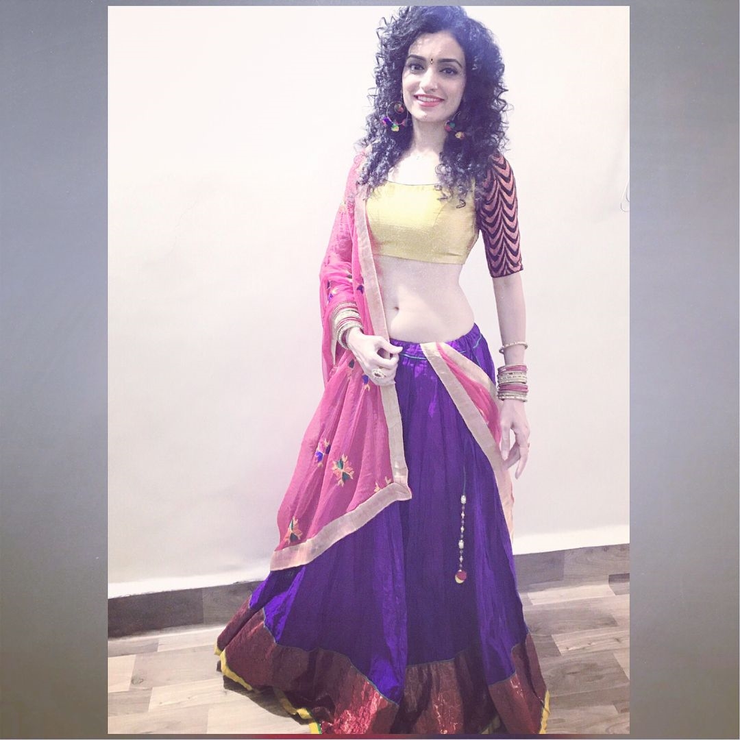 vaibhavi upadhyaya photos