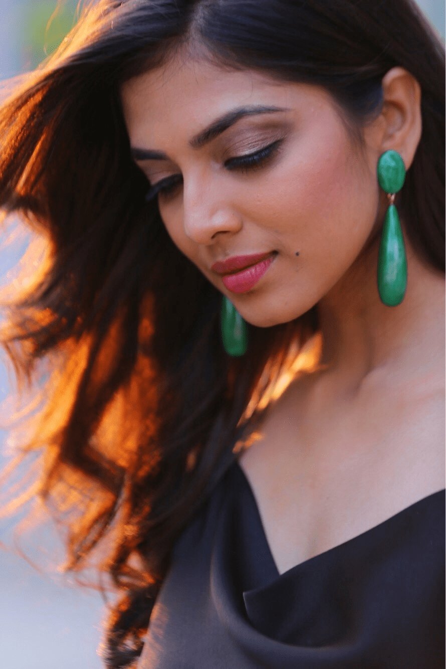 Malavika Mohanan Black Slim Dress