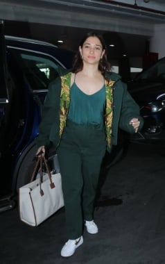 Tamannaah stunning airport photos