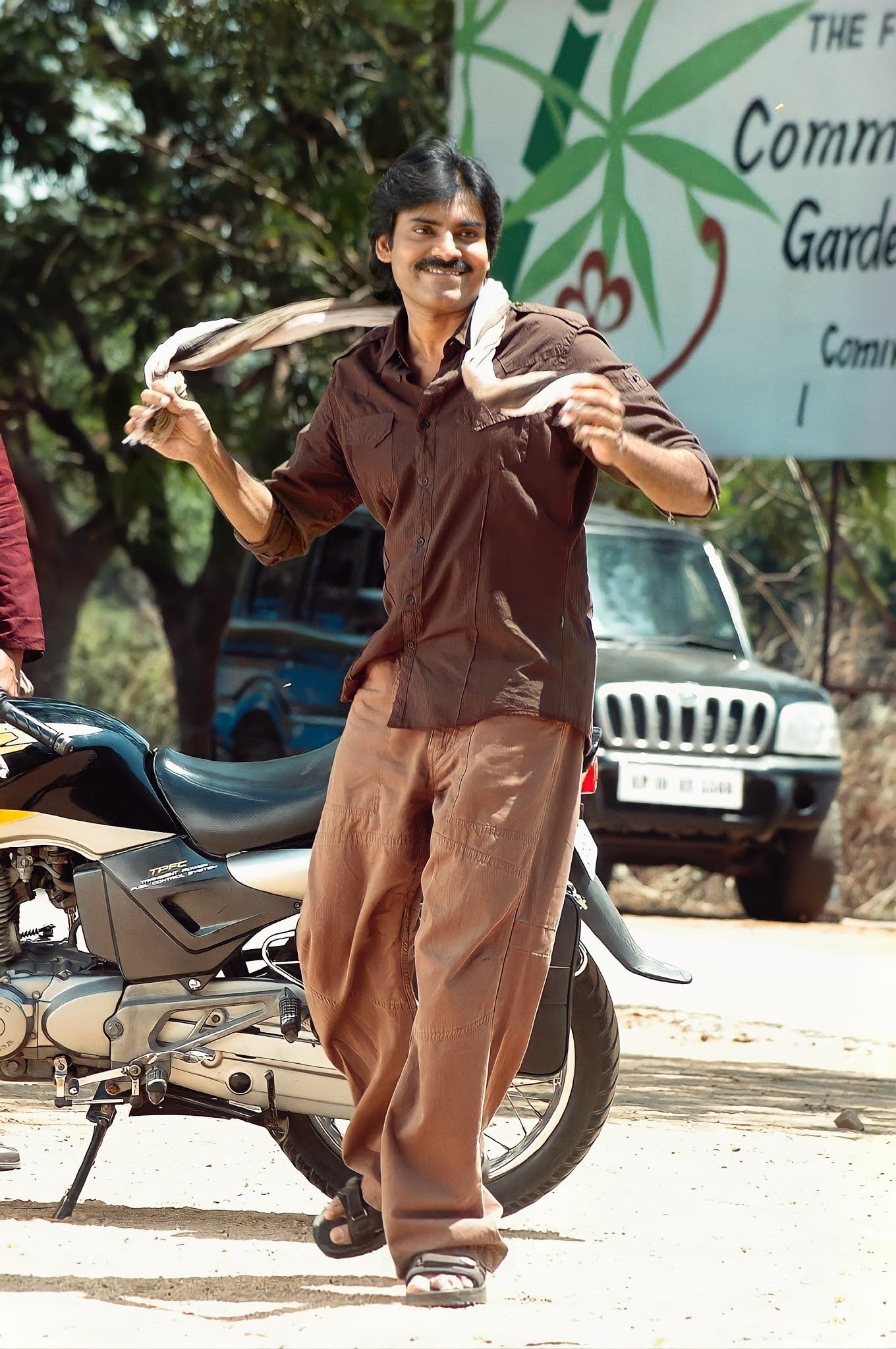 Pawan Kalyan Jalsa Movie Gallery Unseen