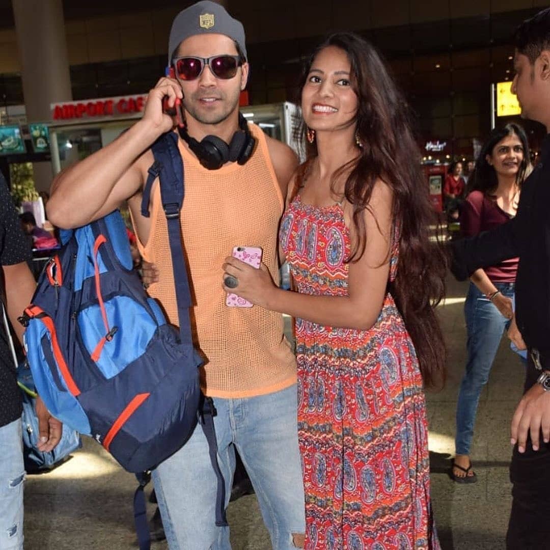 A Female Fan Hugs Varun Dhawan Before Everyone In Airport