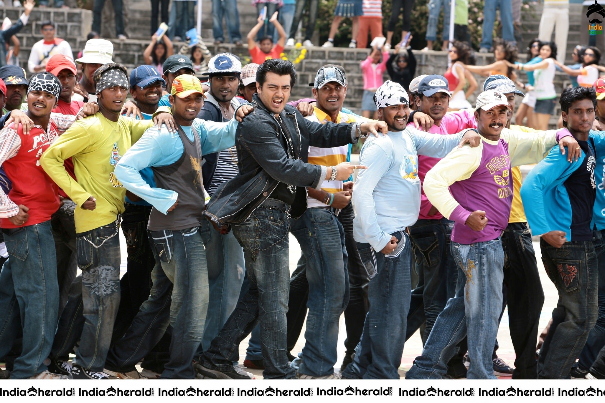 Actor Ajith Unseen Stills with Nayantara from his olden movie Set 2