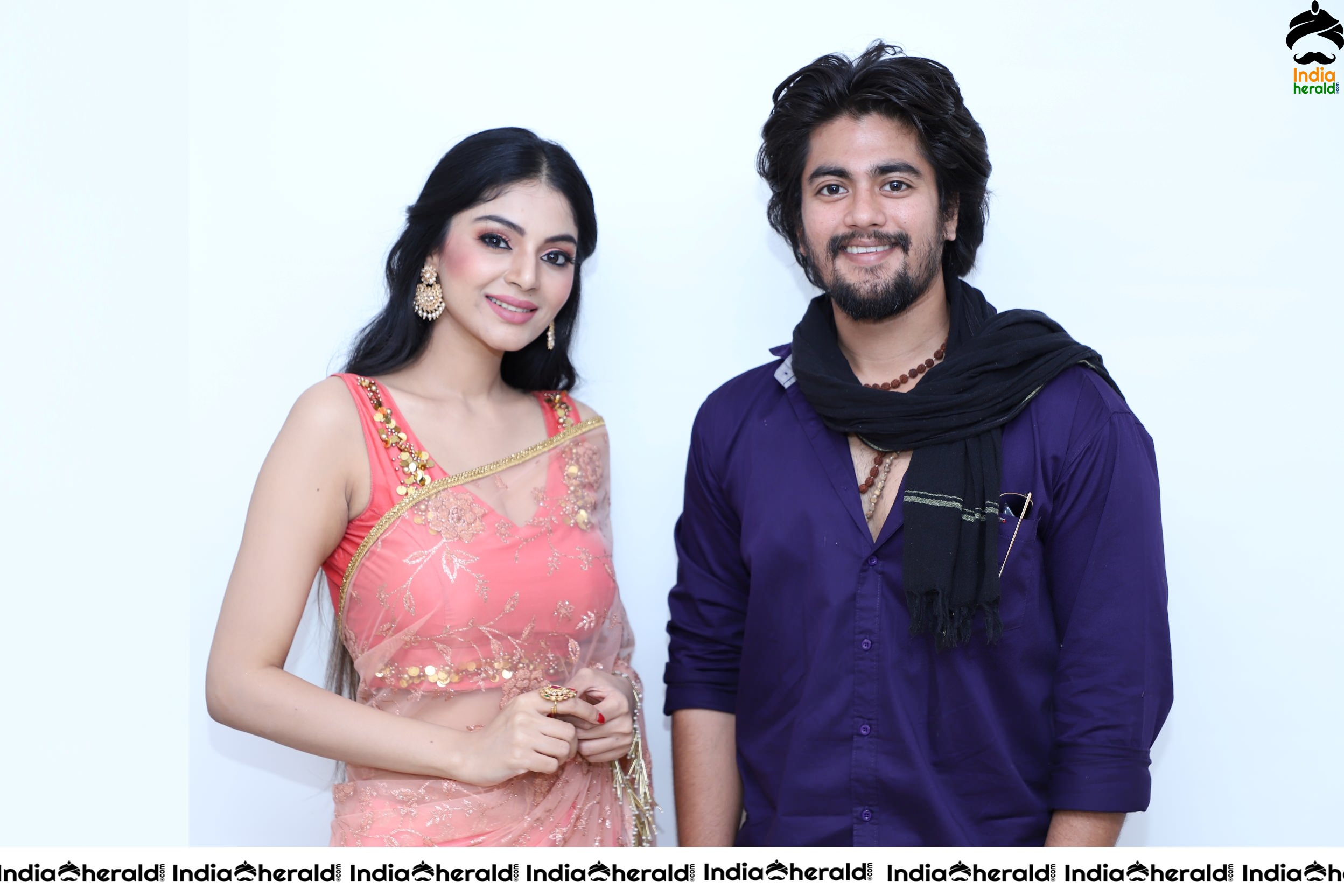 Actor Alex Photos with Sanam Shetty for Ethir Vinai
