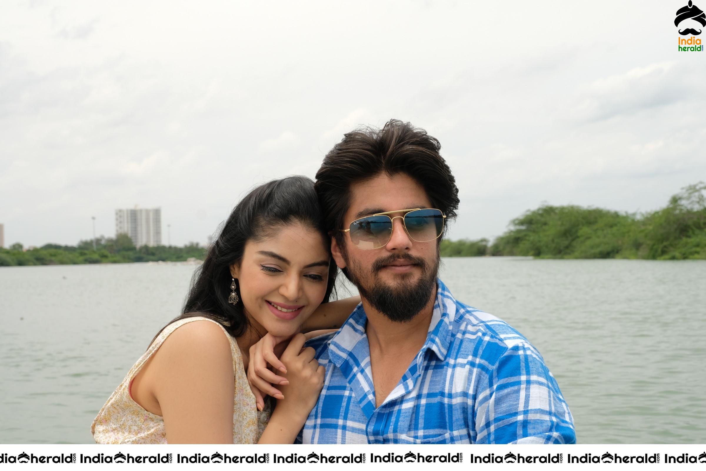 Actor Alex Photos with Sanam Shetty for Ethir Vinai