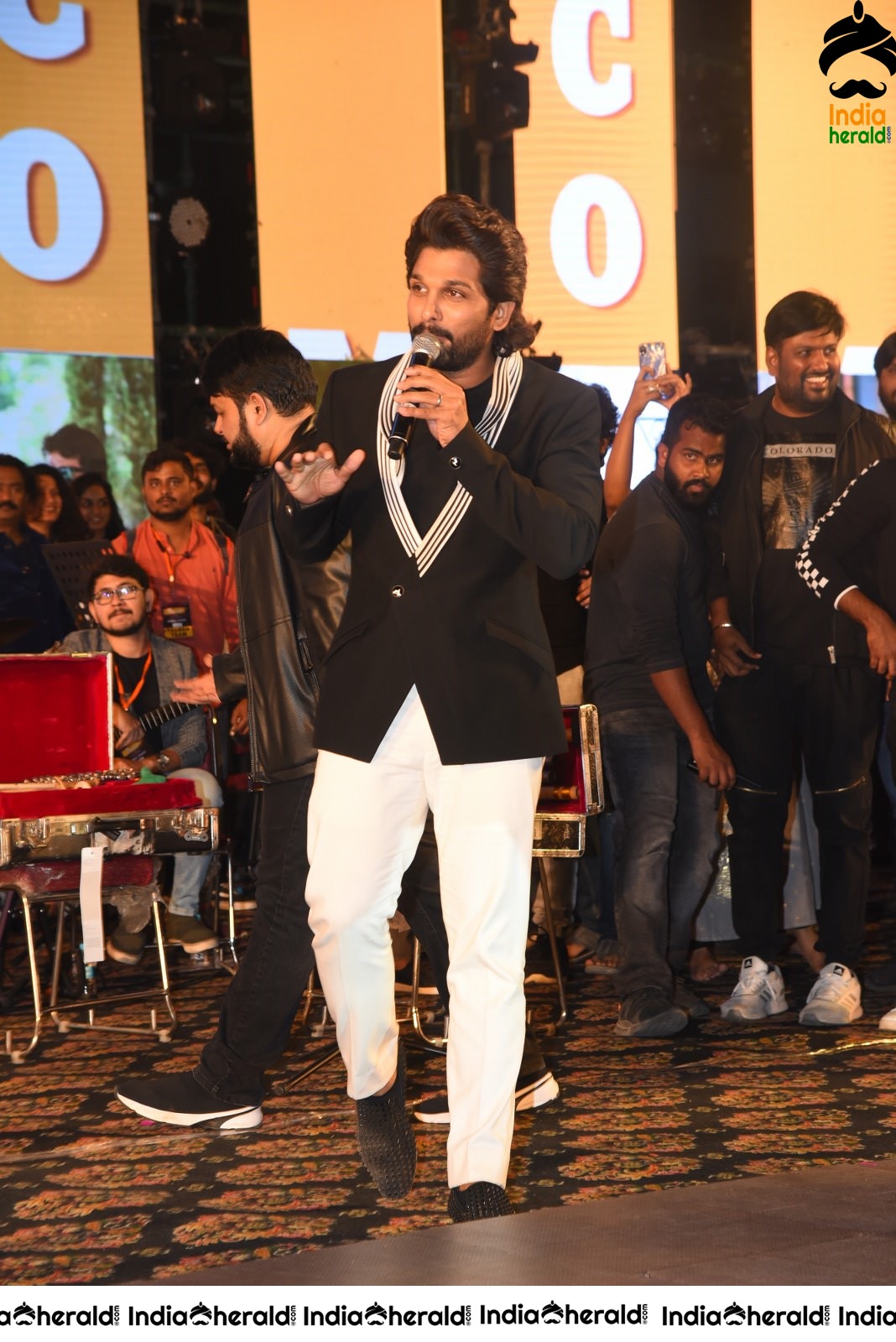 Actor Allu Arjun Latest Stills Set 1