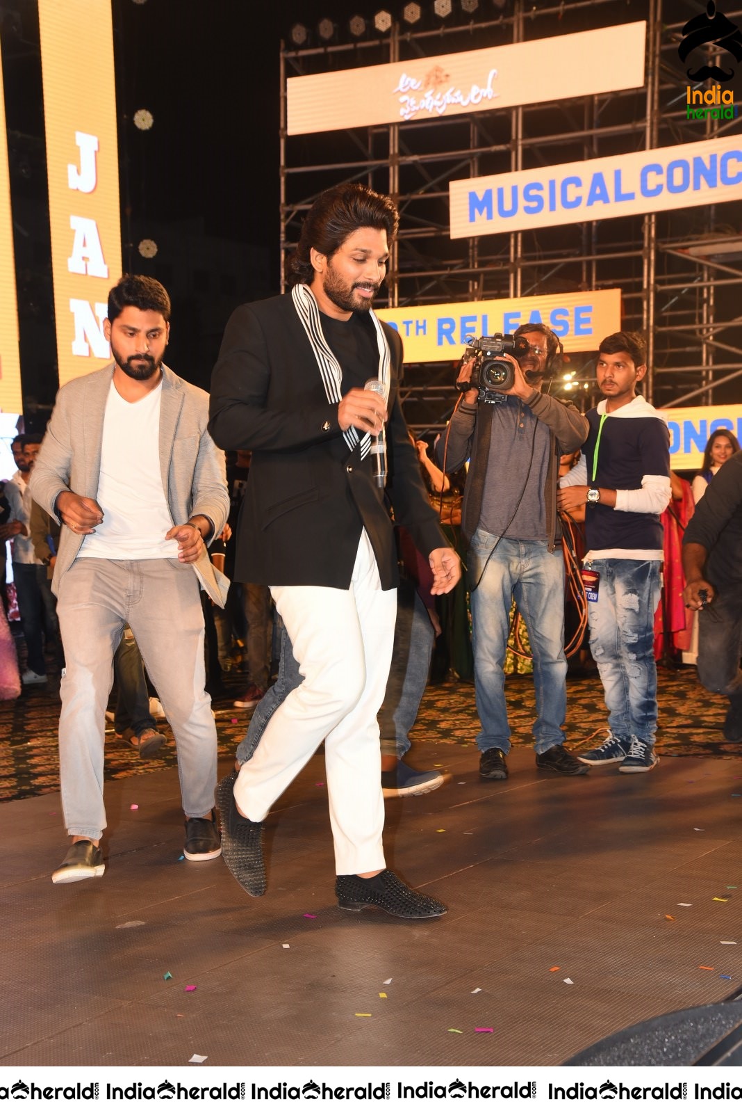 Actor Allu Arjun Latest Stills Set 2