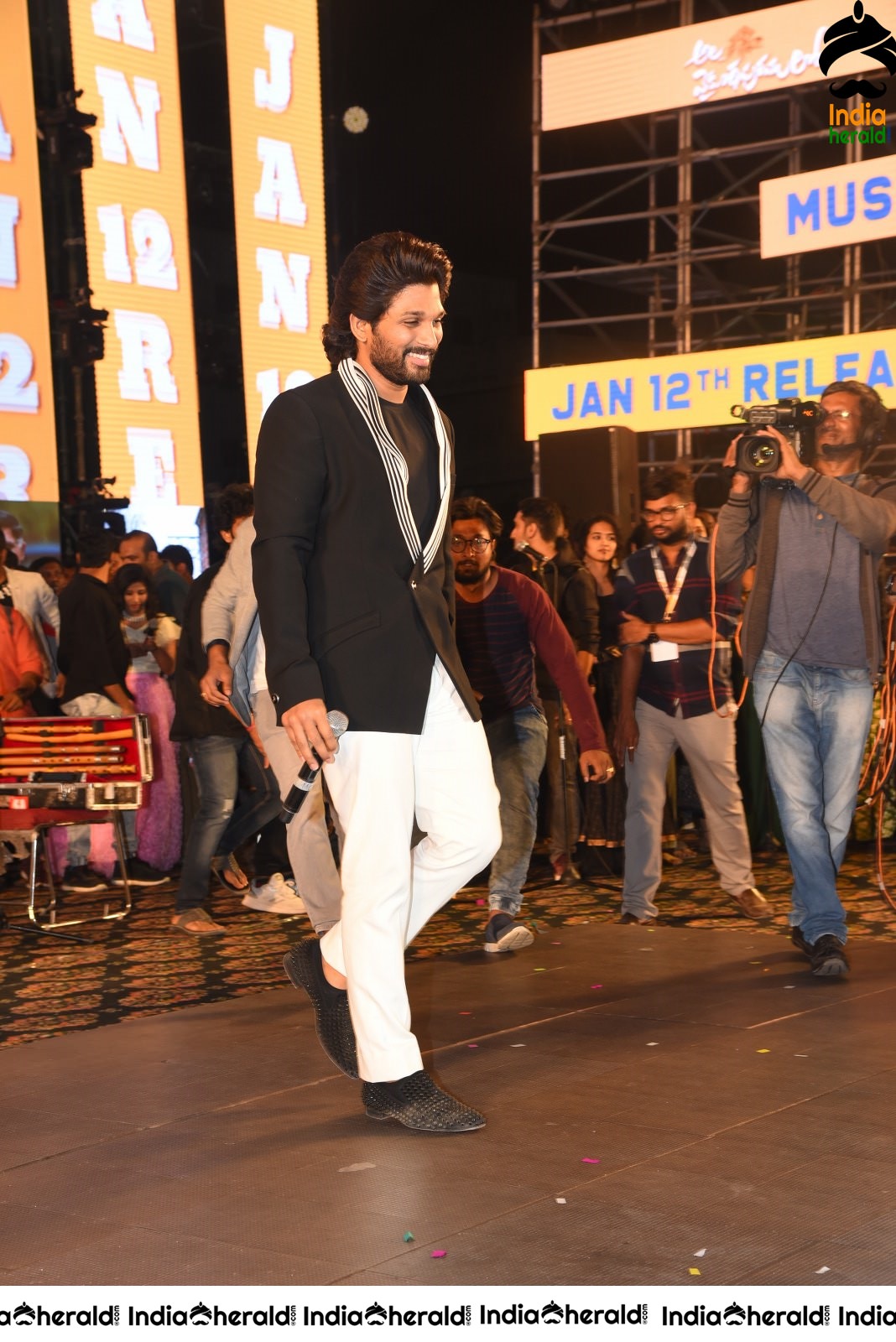 Actor Allu Arjun Latest Stills Set 2