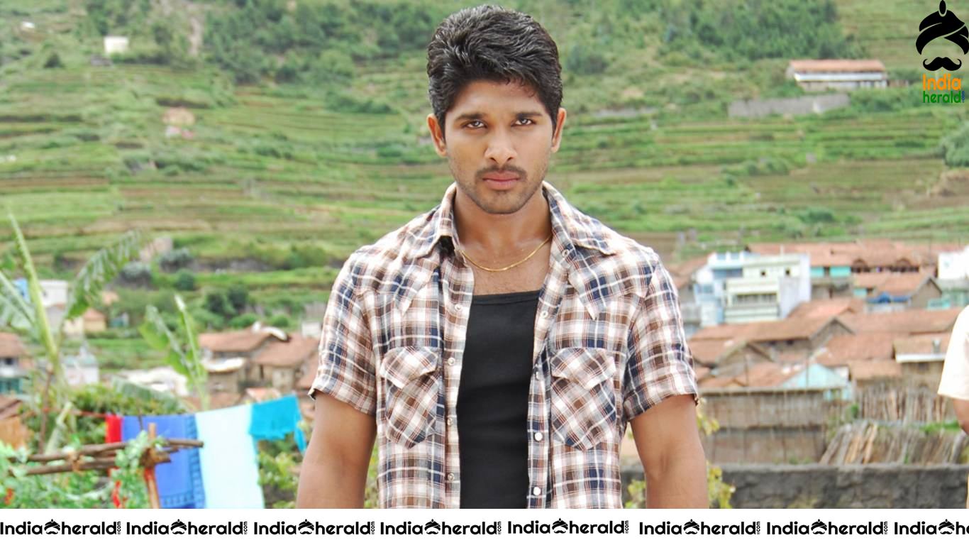 Actor Allu Arjun Stylish Wallpapers Set 1