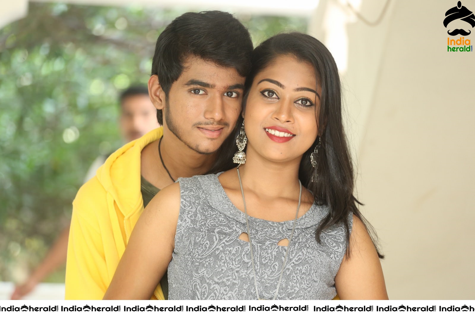 Actor Anvesh Photos with Actress Sarika Set 2