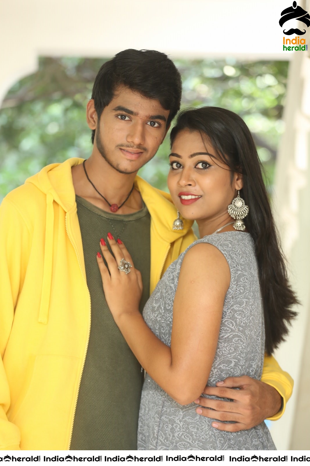 Actor Anvesh Photos with Actress Sarika Set 2