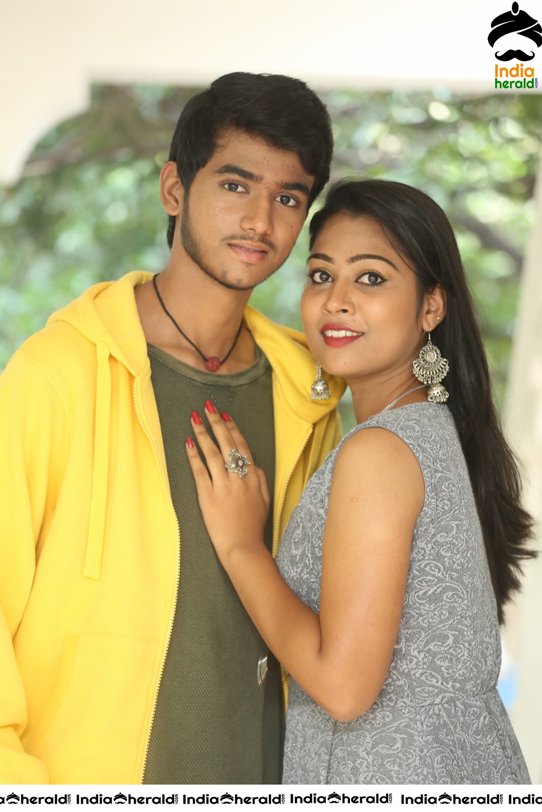 Actor Anvesh Photos with Actress Sarika Set 2