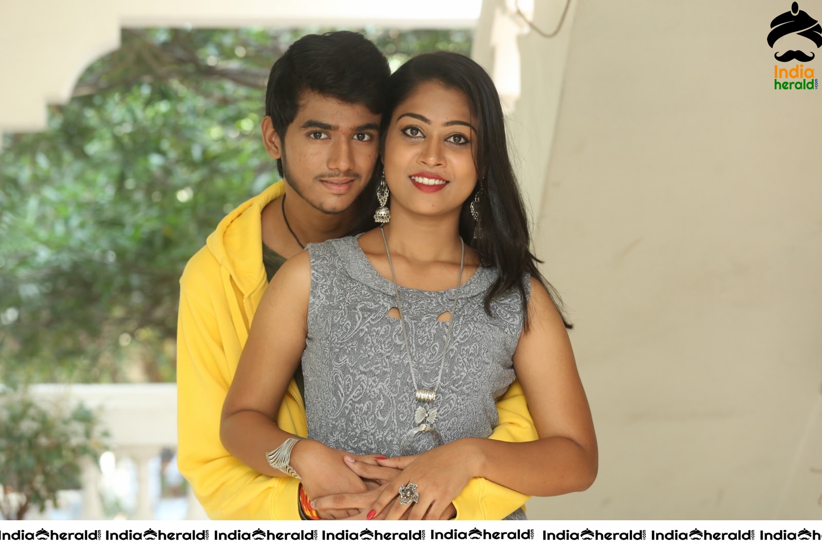 Actor Anvesh Photos with Actress Sarika Set 3