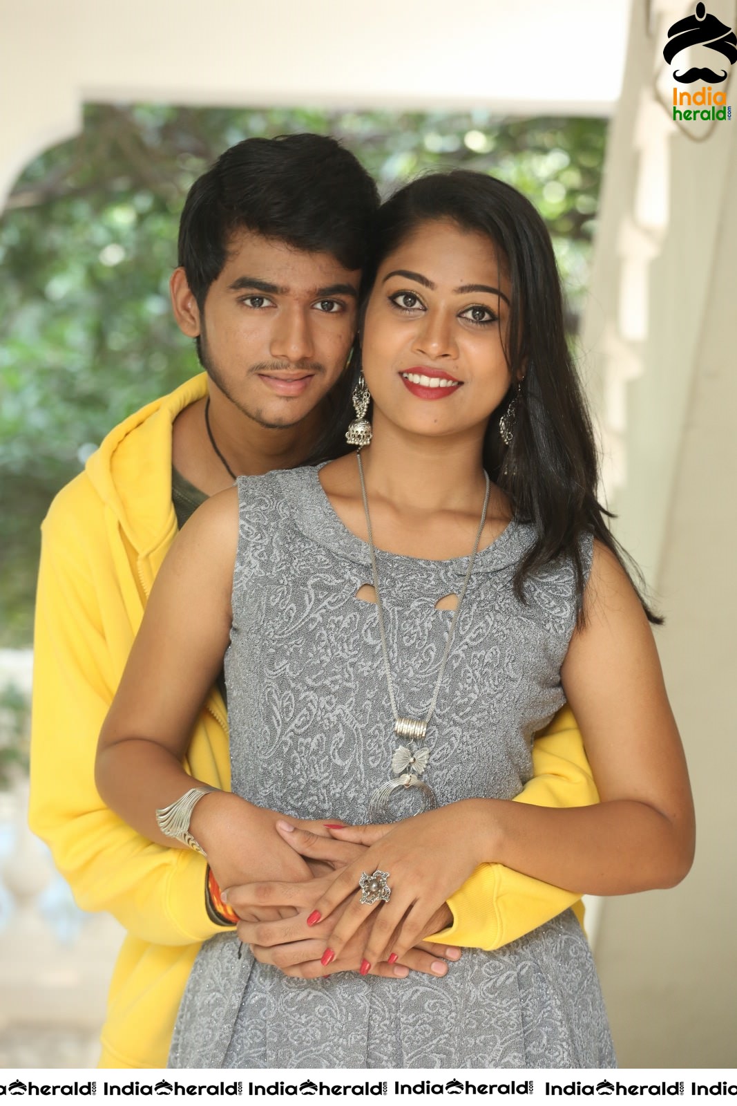 Actor Anvesh Photos with Actress Sarika Set 3