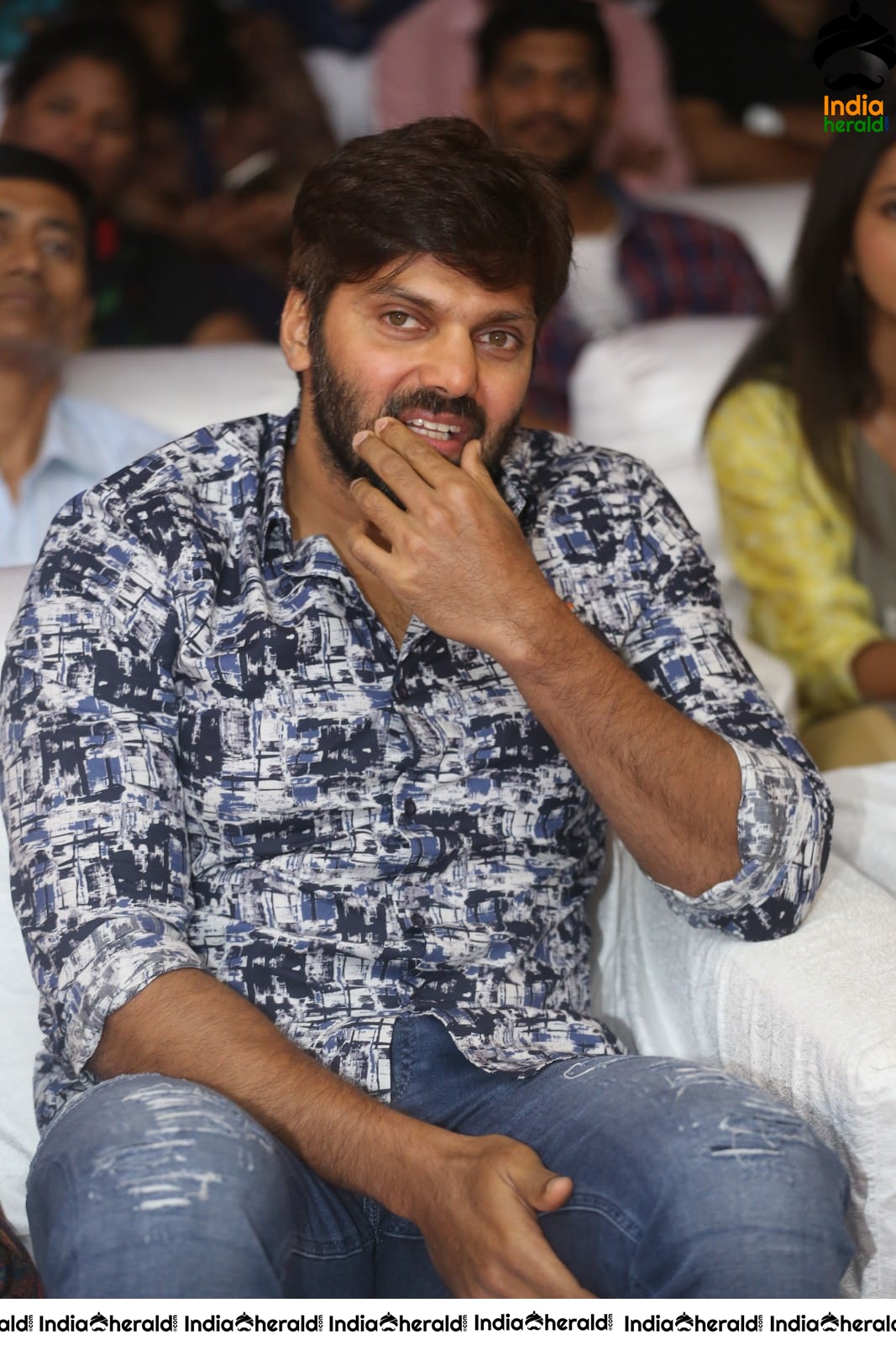 Actor Arya Latest Photos