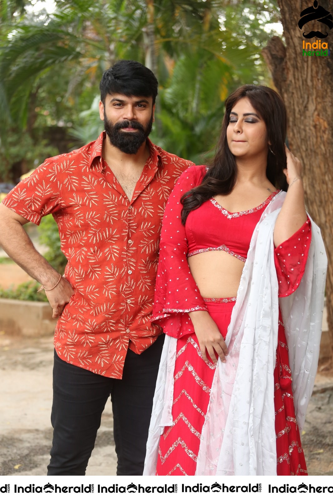 Actor Ashwin and Avika Gor Together in Red Attire