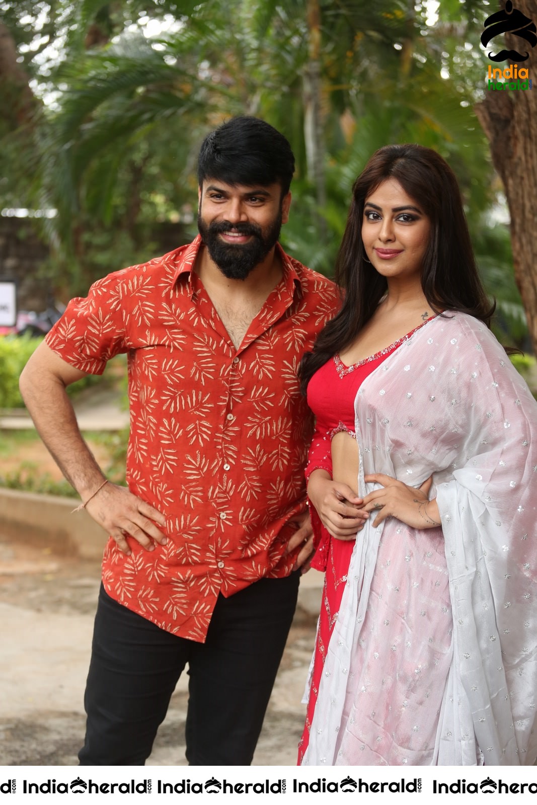 Actor Ashwin and Avika Gor Together in Red Attire