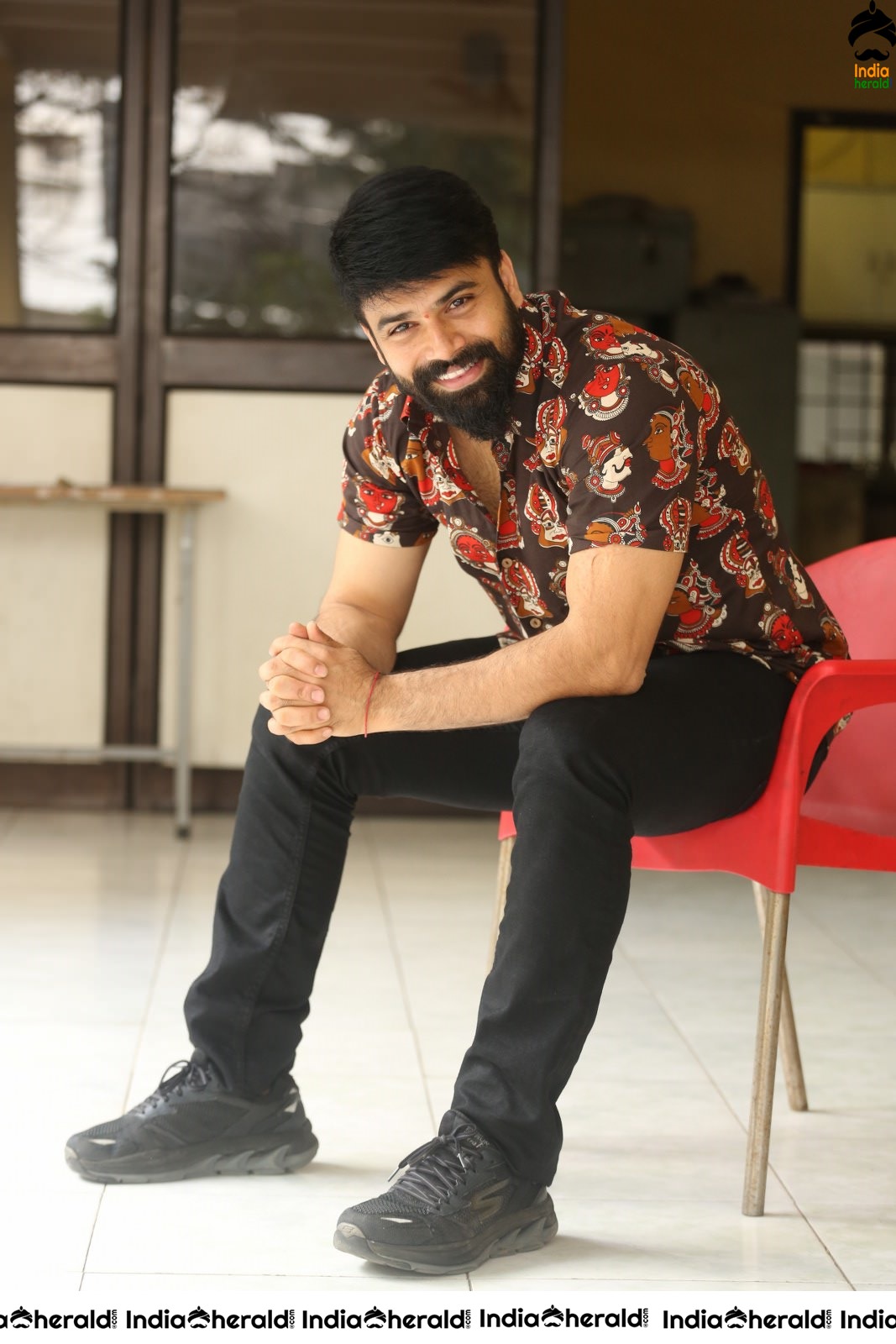 Actor Ashwin shows his Masculinity in these Photos