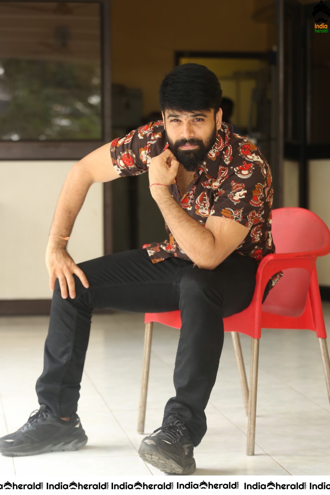 Actor Ashwin shows his Masculinity in these Photos