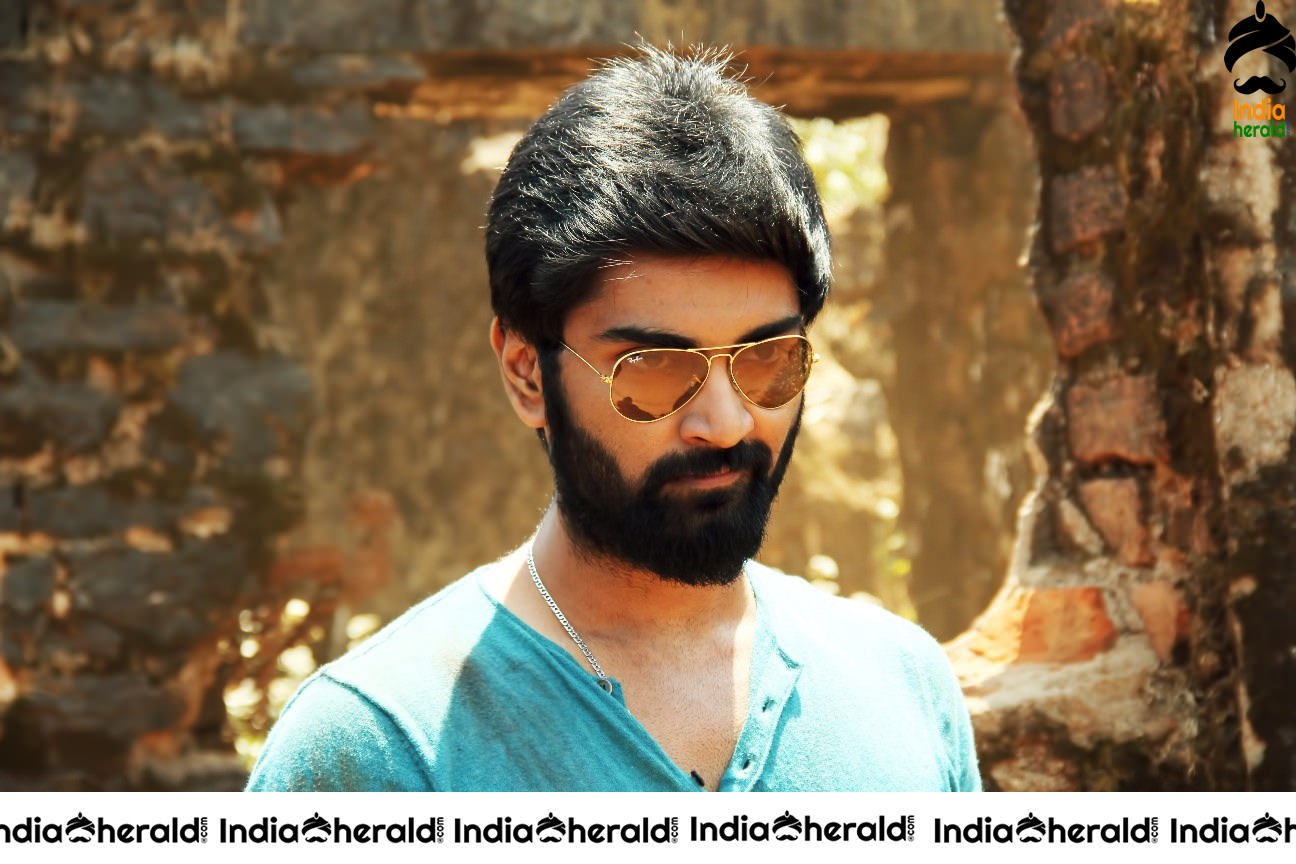 Stylish and smart pictures of birthday boy Atharvaa