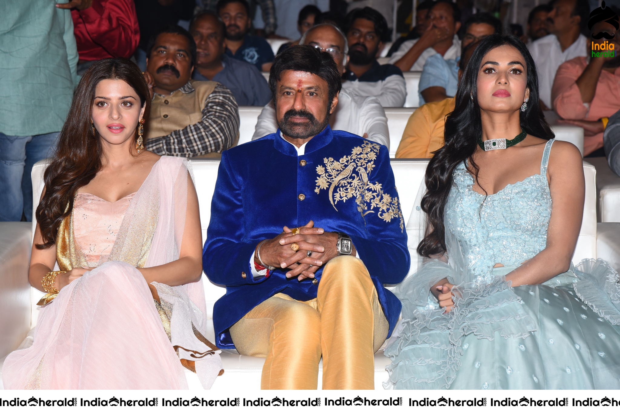 Actor Balayya Sitting between Vedika and Sonal Chauhan Set 1