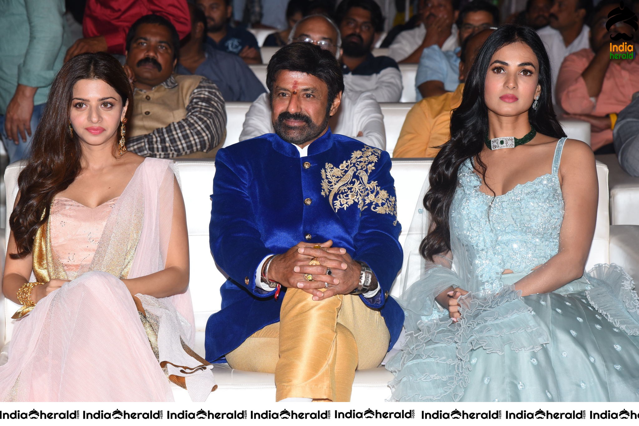 Actor Balayya Sitting between Vedika and Sonal Chauhan Set 1