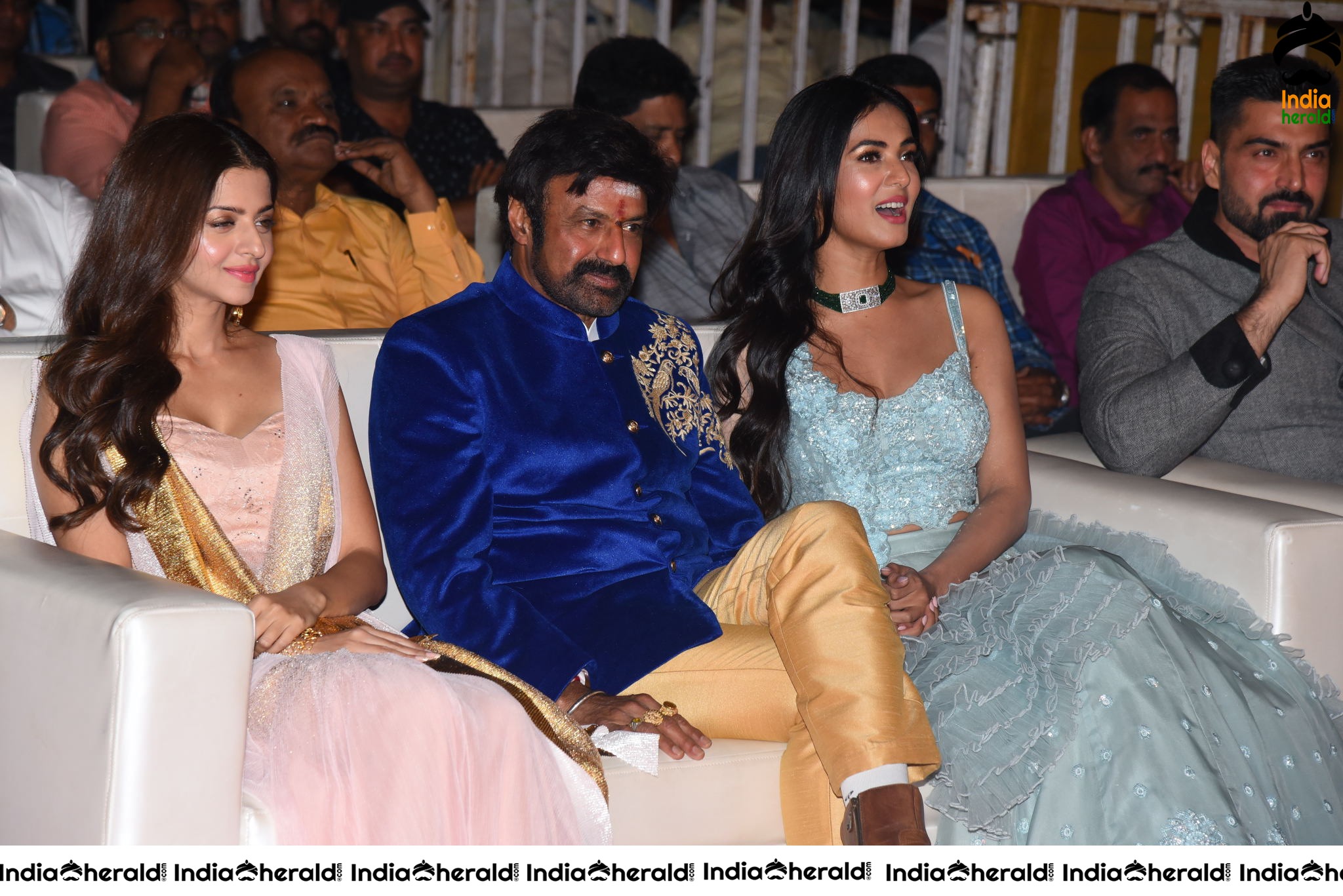 Actor Balayya Sitting between Vedika and Sonal Chauhan Set 2