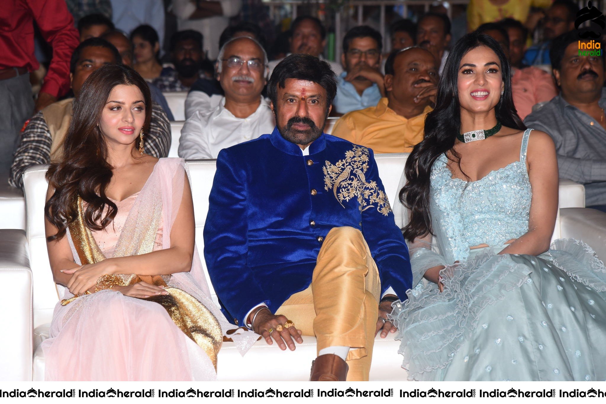 Actor Balayya Sitting between Vedika and Sonal Chauhan Set 2