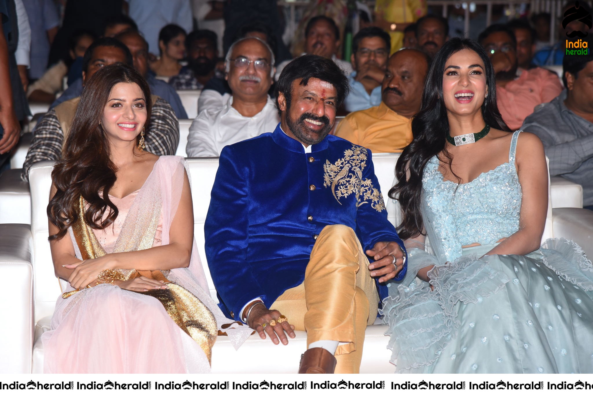 Actor Balayya Sitting between Vedika and Sonal Chauhan Set 2