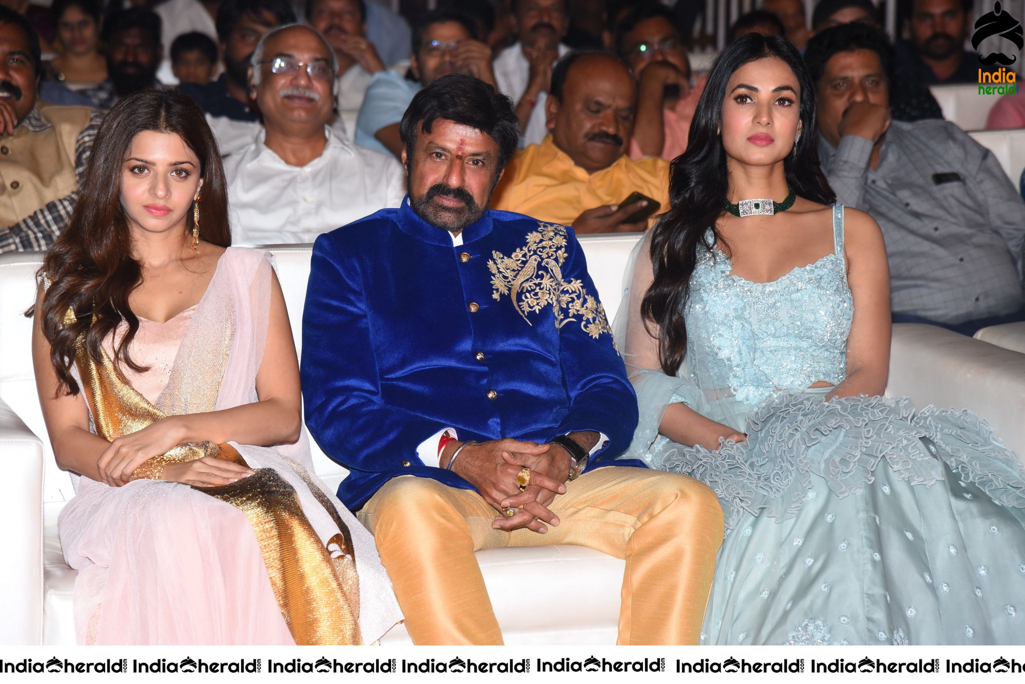 Actor Balayya Sitting between Vedika and Sonal Chauhan Set 2