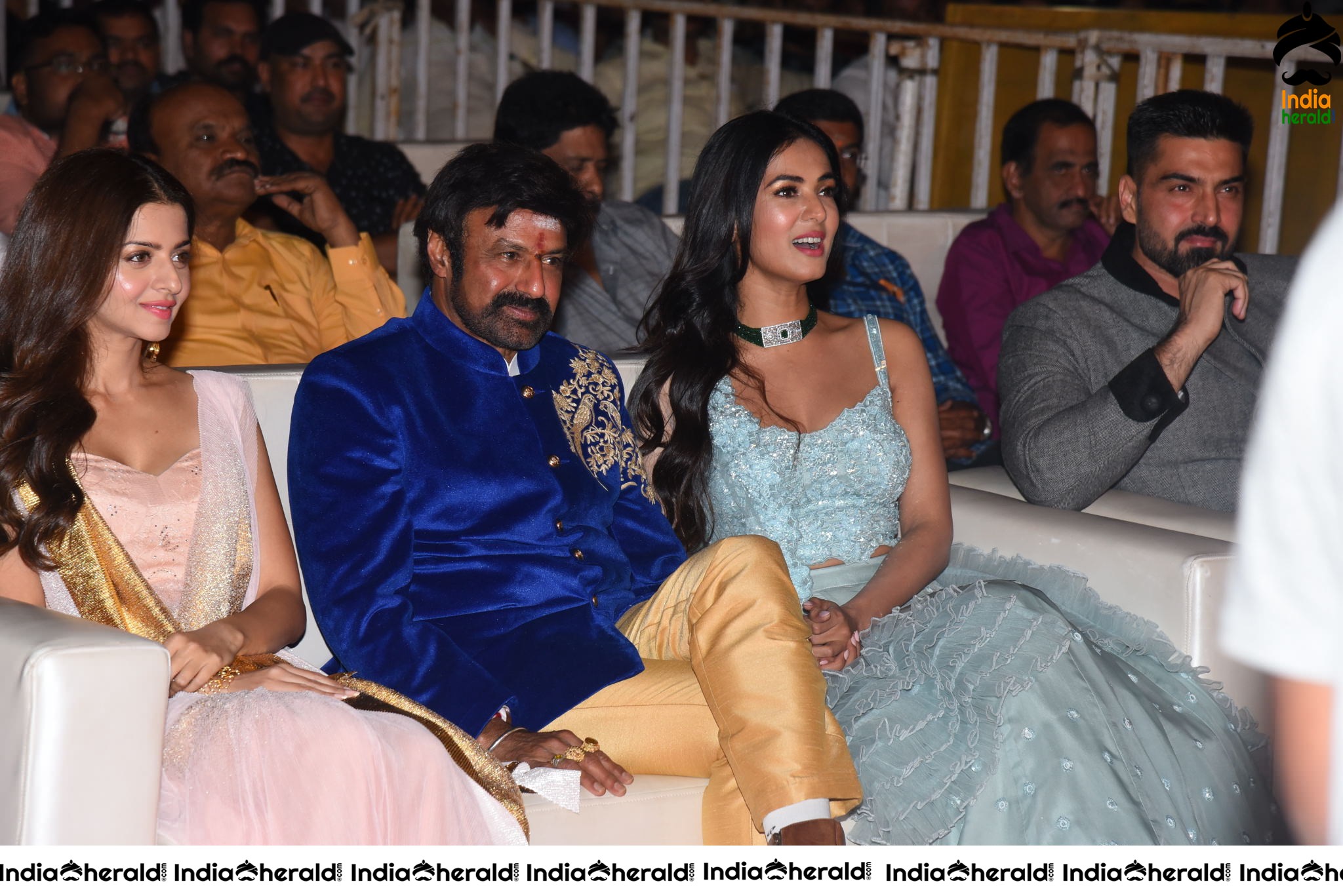 Actor Balayya Sitting between Vedika and Sonal Chauhan Set 2