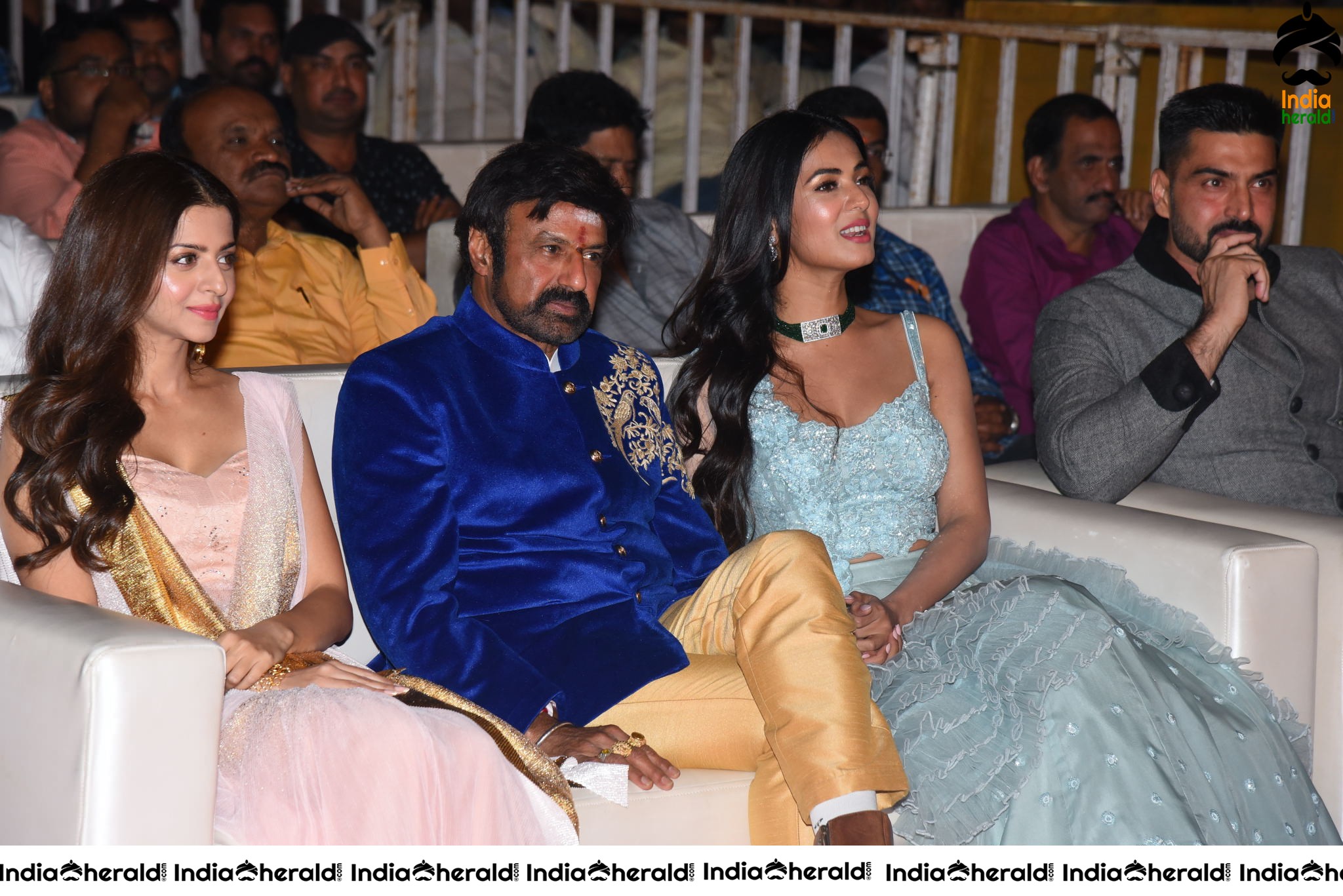 Actor Balayya Sitting between Vedika and Sonal Chauhan Set 2