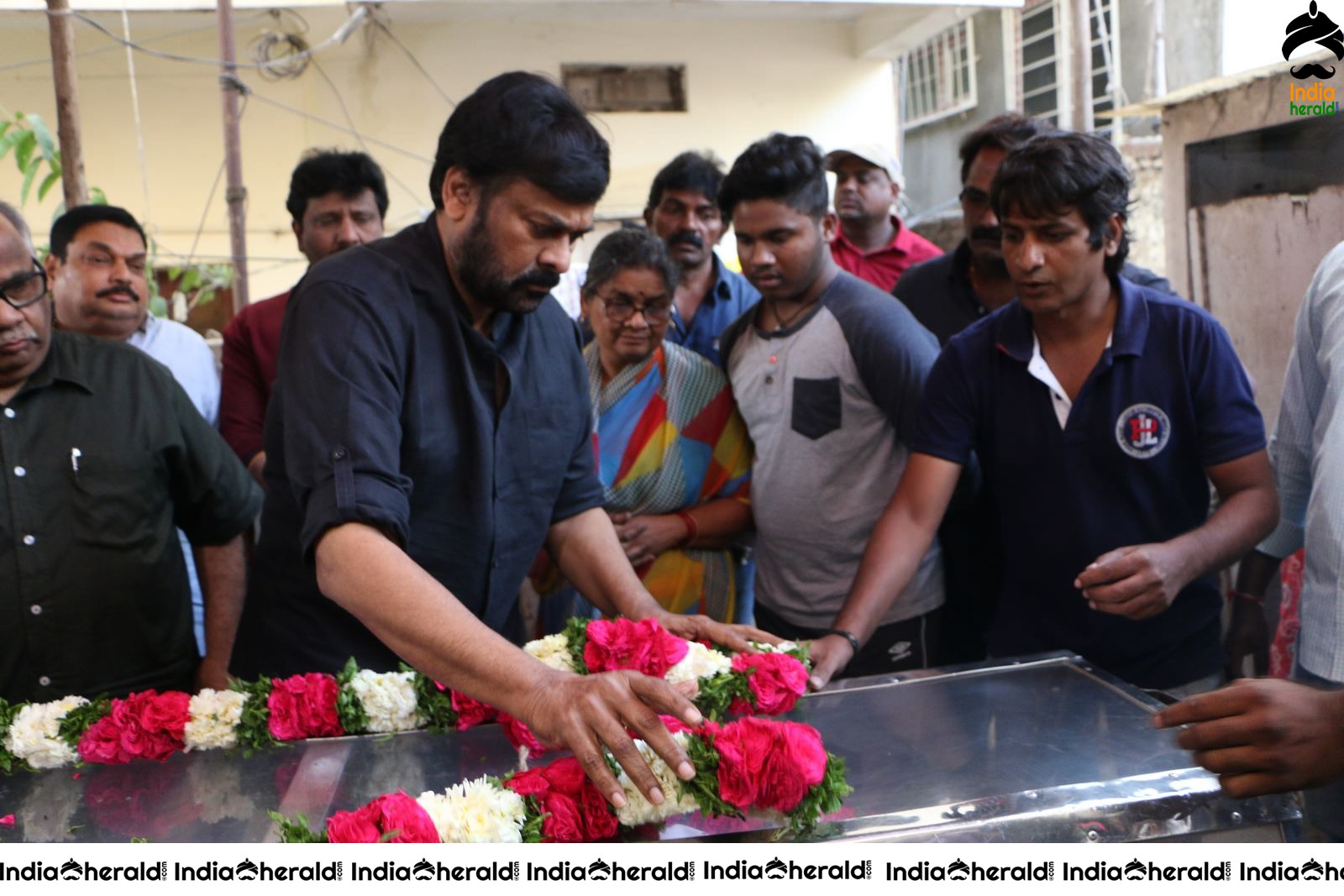 Actor Chiranjeevi Photos while Paying Final Respect to Sr Journalist Pasupuleti Ramarao Set 1