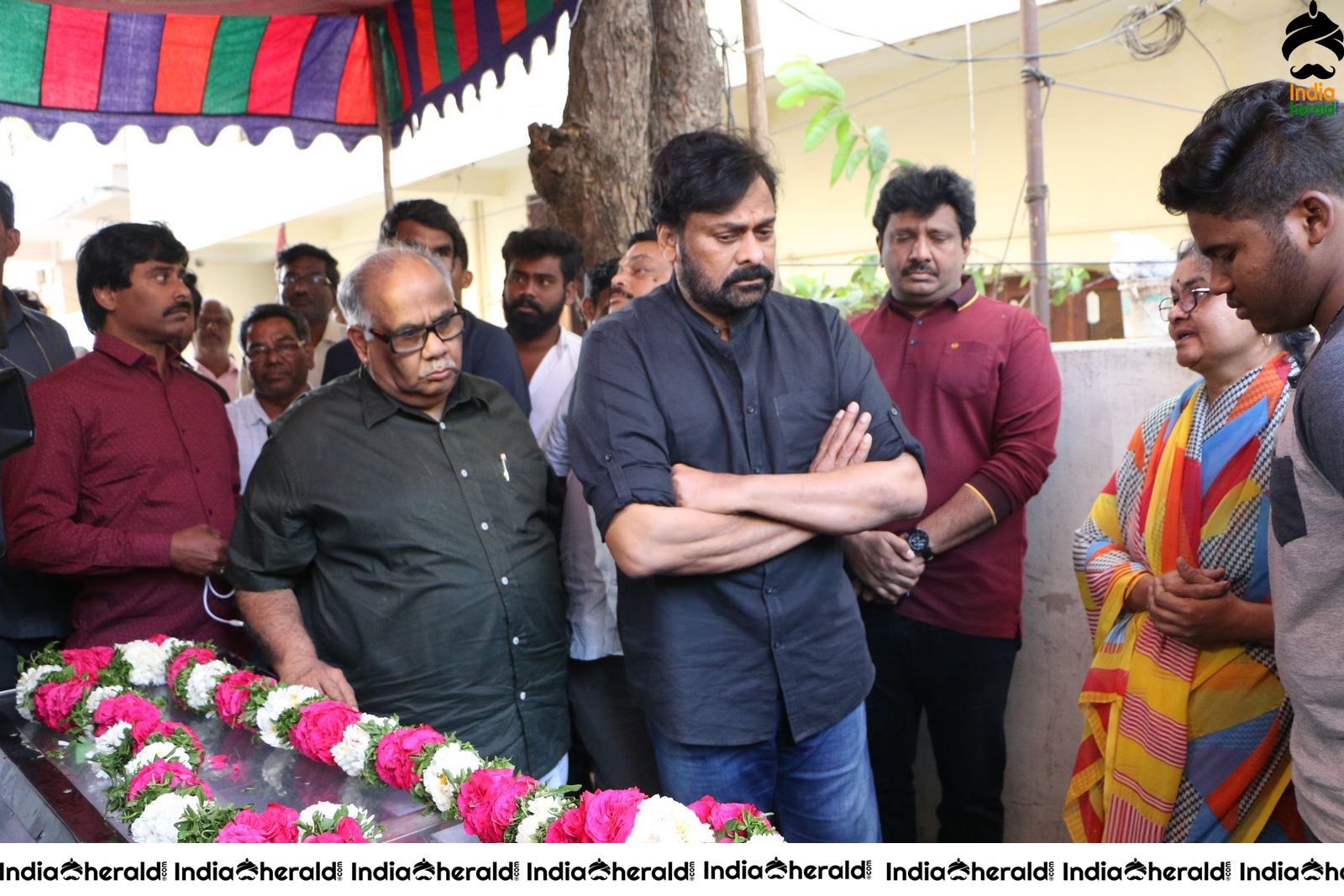 Actor Chiranjeevi Photos while Paying Final Respect to Sr Journalist Pasupuleti Ramarao Set 2