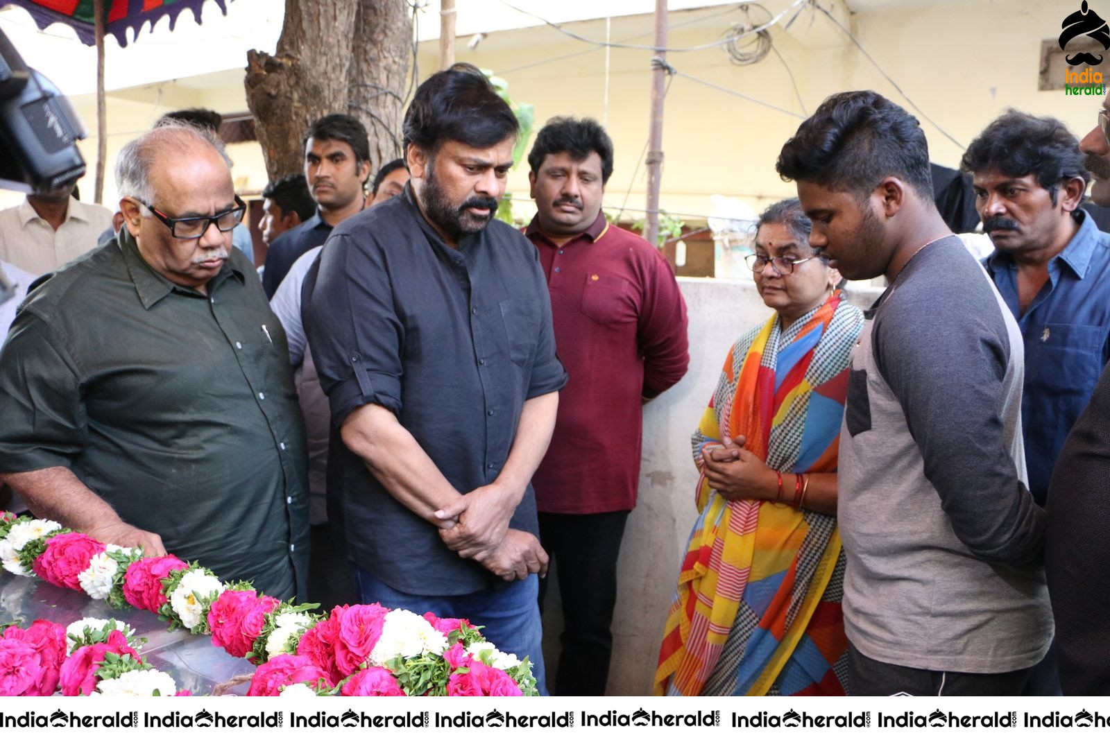 Actor Chiranjeevi Photos while Paying Final Respect to Sr Journalist Pasupuleti Ramarao Set 2