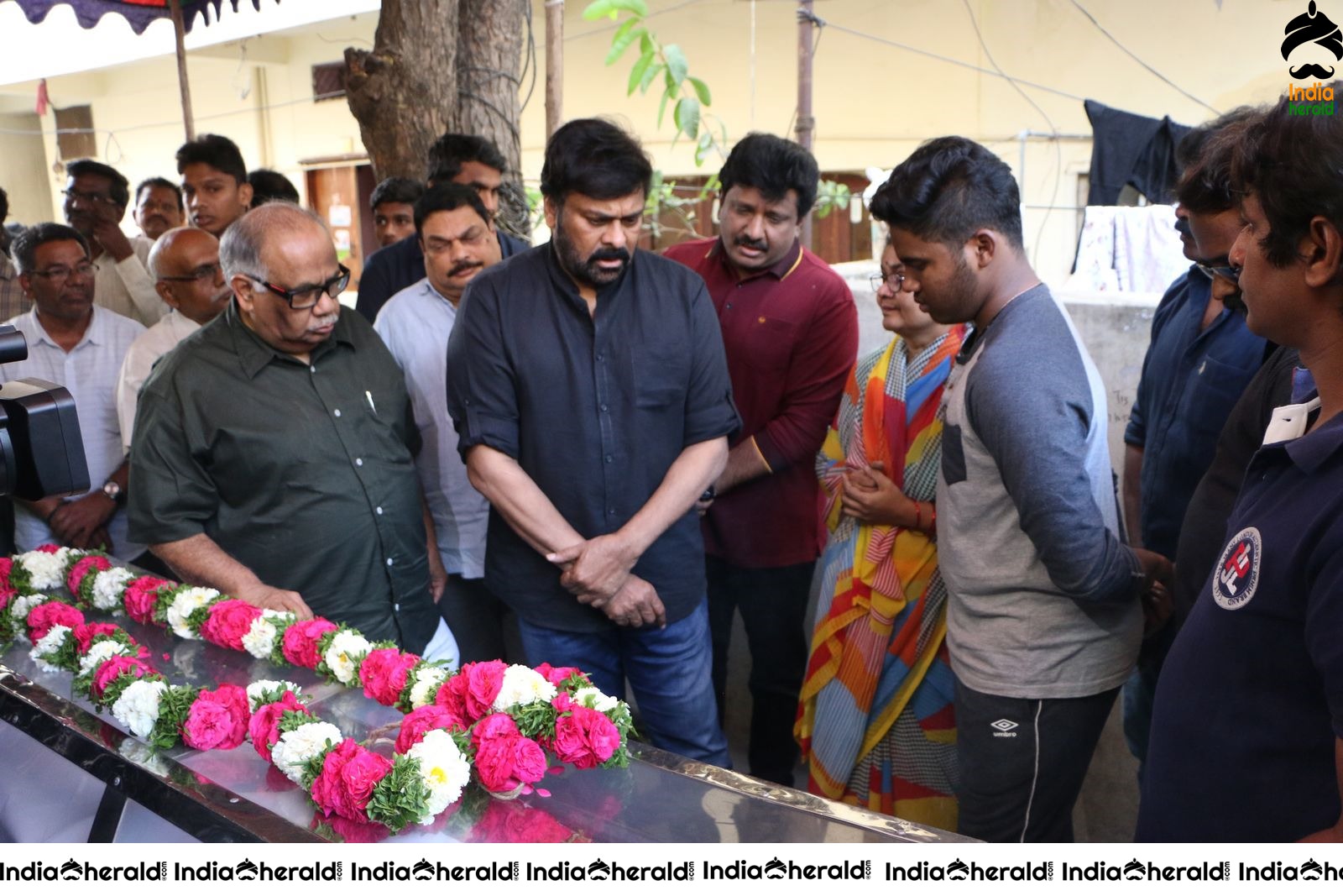 Actor Chiranjeevi Photos while Paying Final Respect to Sr Journalist Pasupuleti Ramarao Set 2