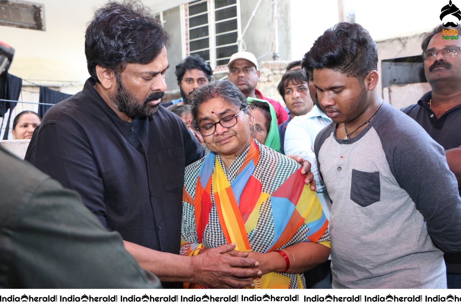 Actor Chiranjeevi Photos while Paying Final Respect to Sr Journalist Pasupuleti Ramarao Set 2