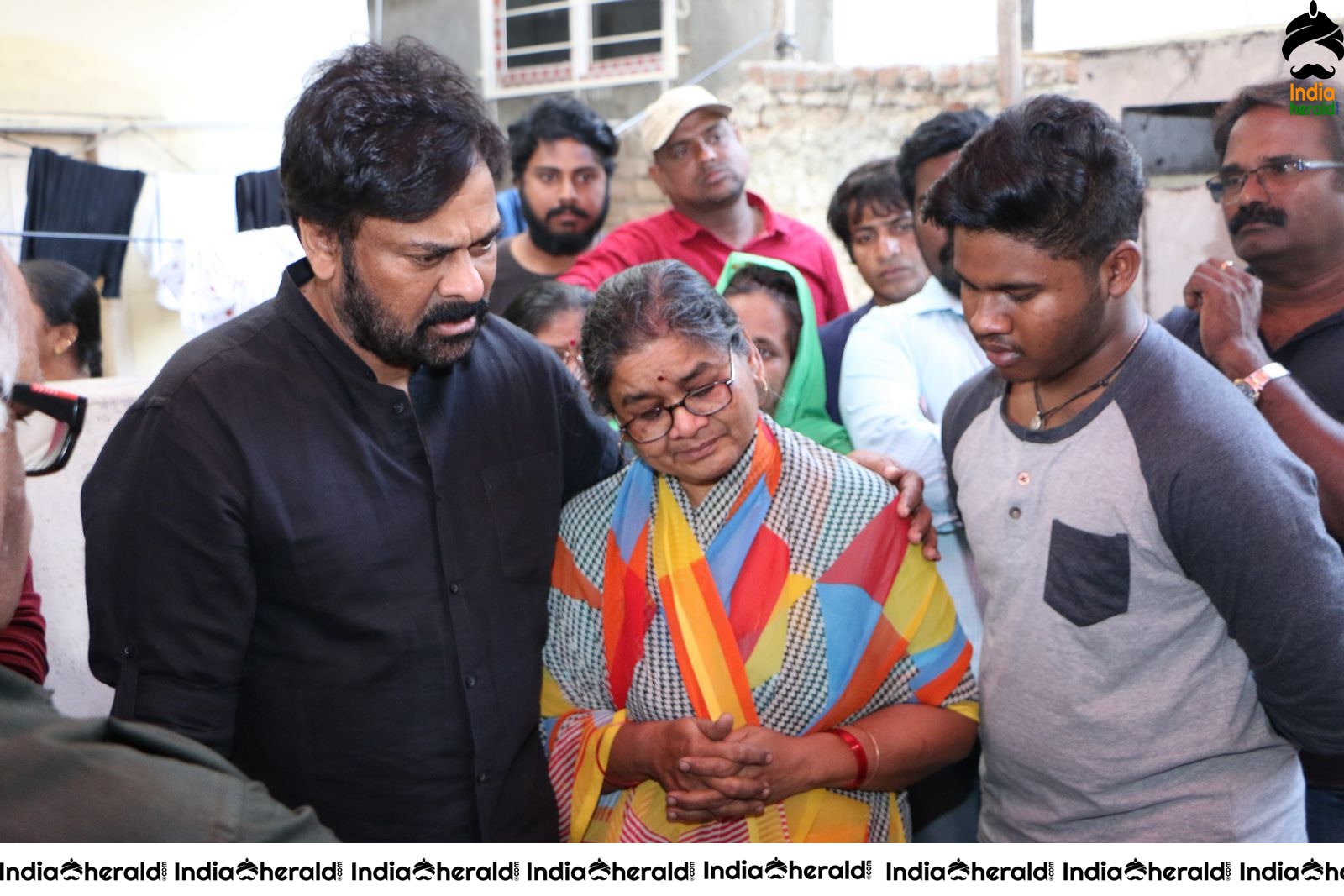 Actor Chiranjeevi Photos while Paying Final Respect to Sr Journalist Pasupuleti Ramarao Set 2