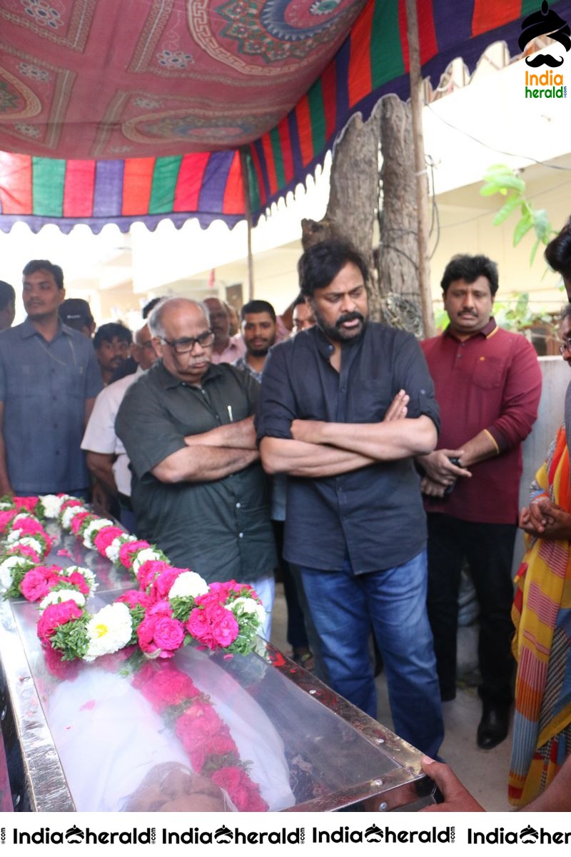 Actor Chiranjeevi Photos while Paying Final Respect to Sr Journalist Pasupuleti Ramarao Set 3