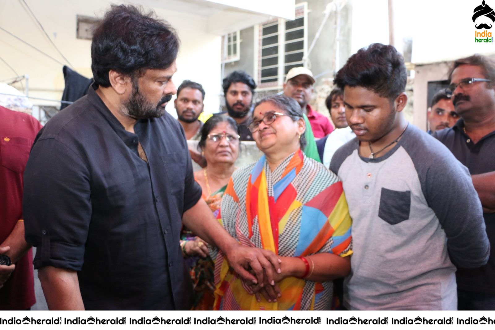Actor Chiranjeevi Photos while Paying Final Respect to Sr Journalist Pasupuleti Ramarao Set 3