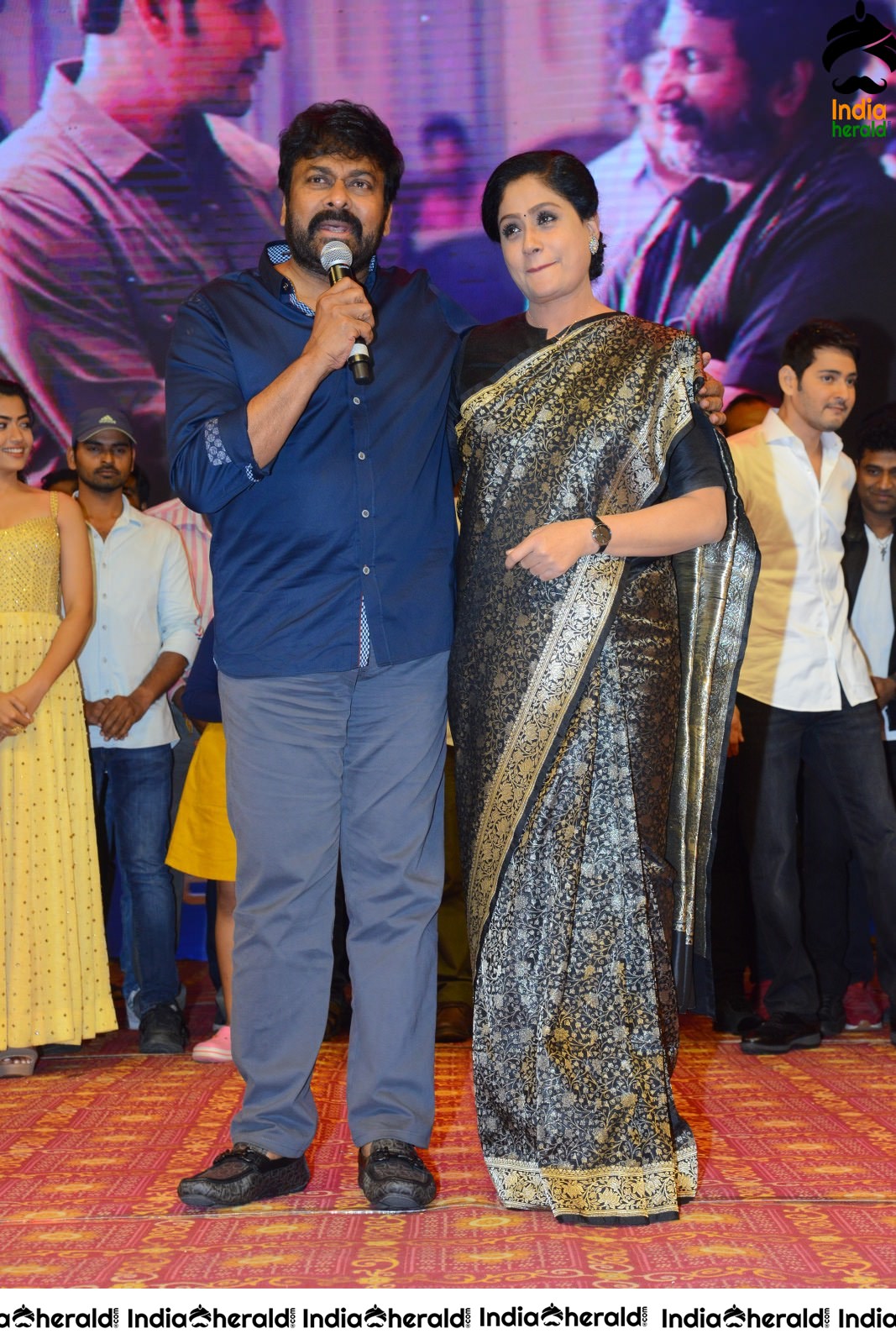 Actor Chiranjeevi Speech Photos along with Vijayshanthi Set 1