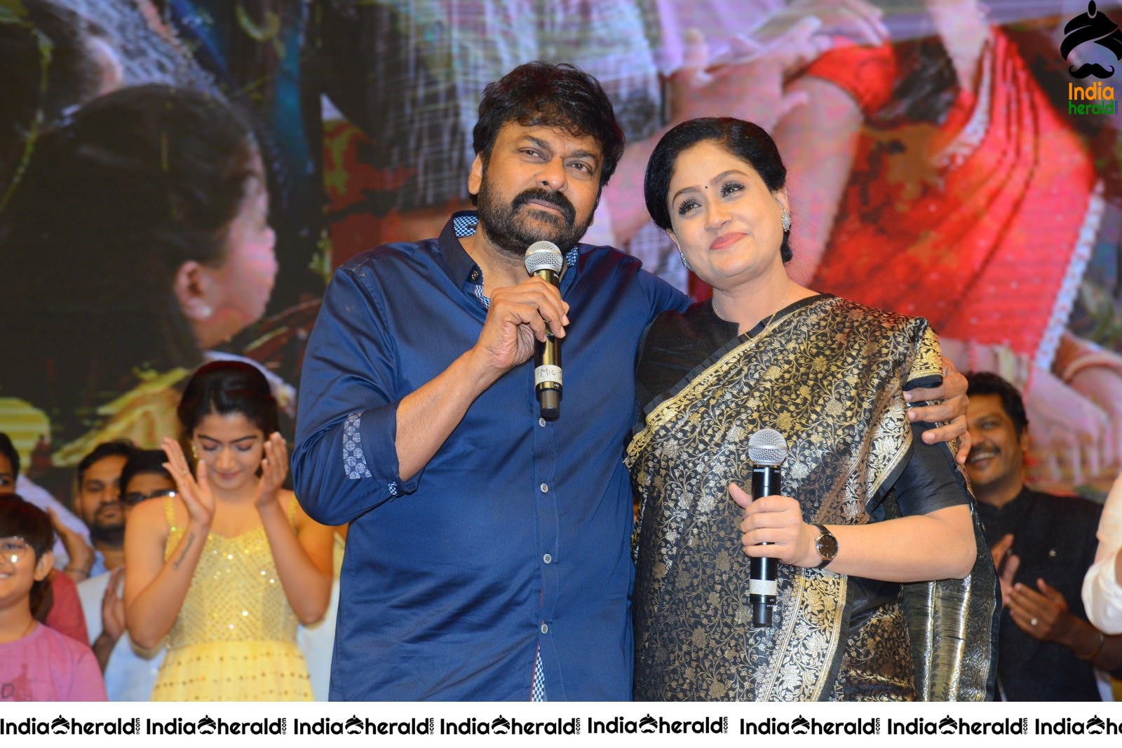 Actor Chiranjeevi Speech Photos along with Vijayshanthi Set 2