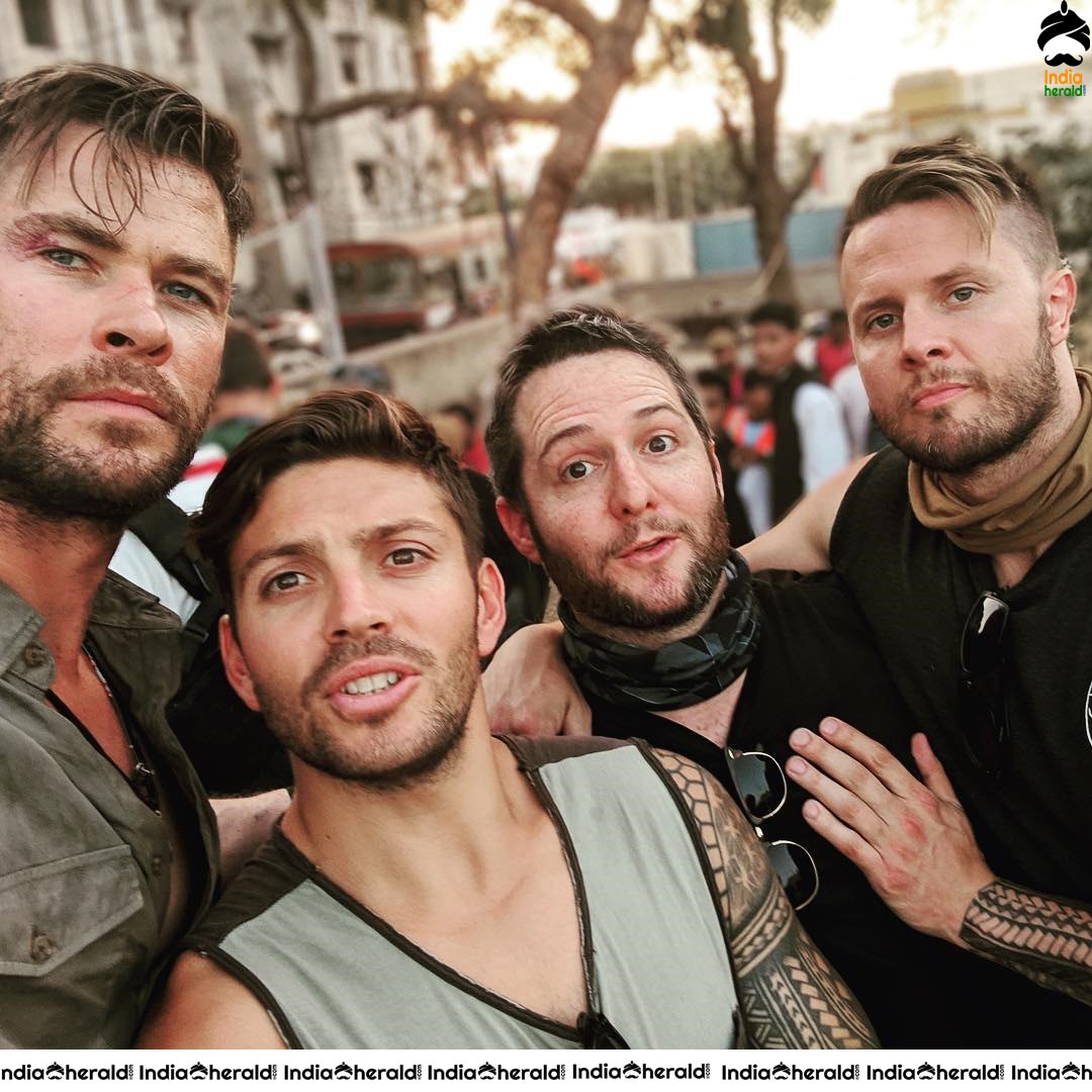 Actor Chris Hemsworth Photos Compilation Set 6