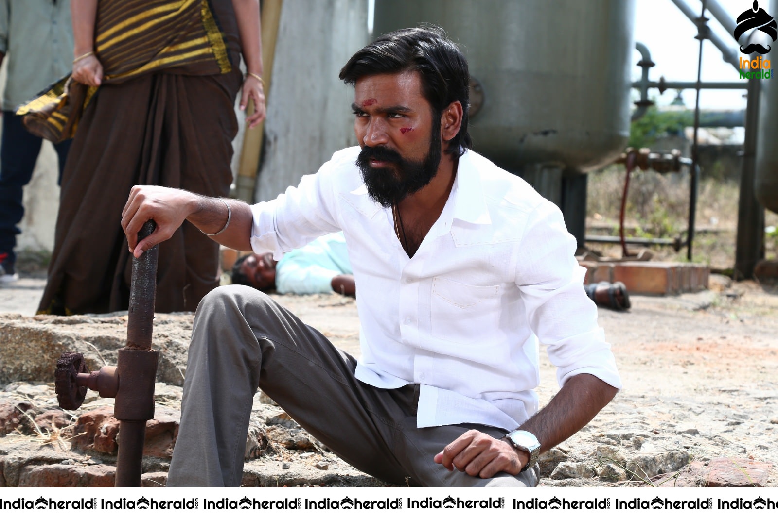 Actor Dhanush Monstrous Photos Collection Set 1