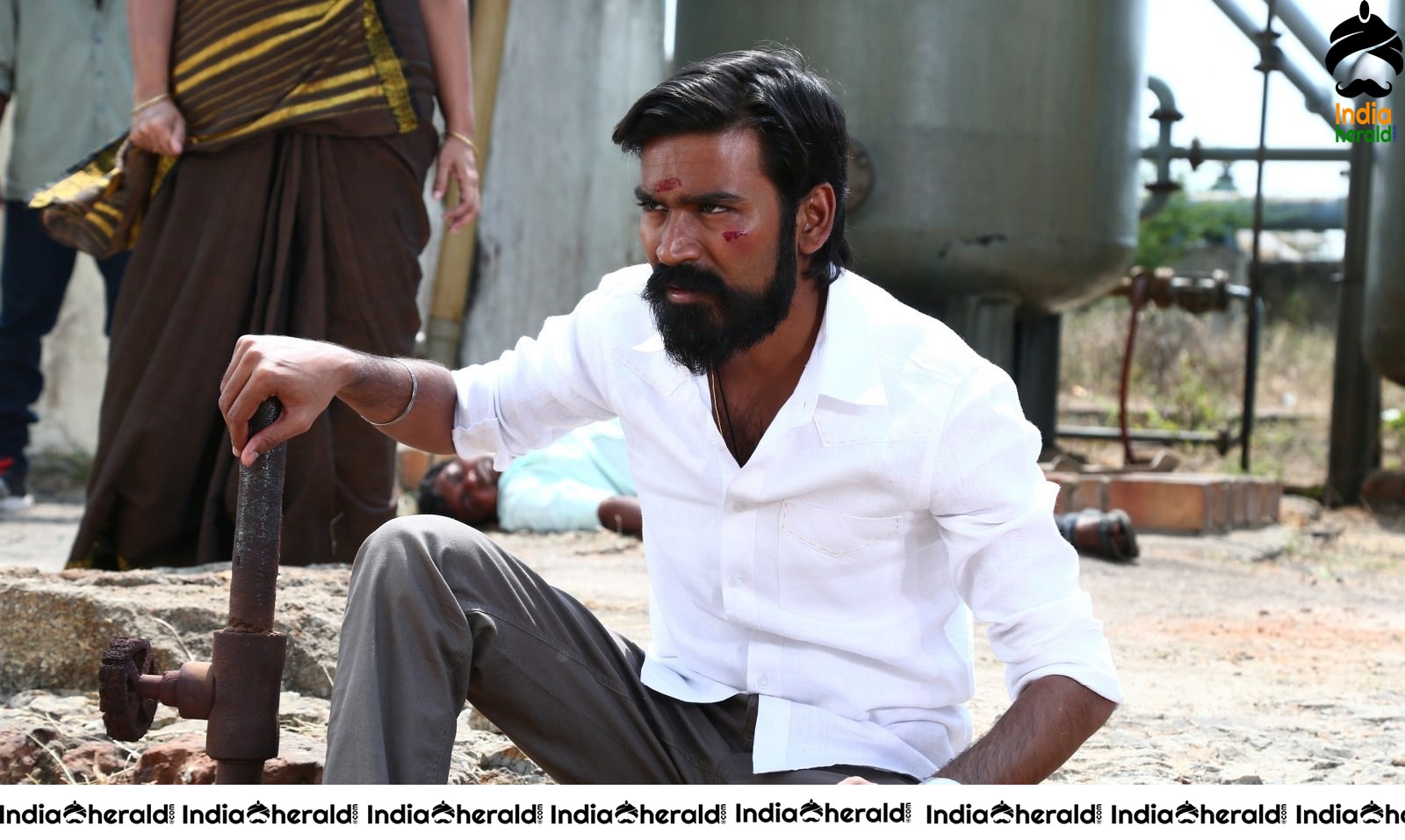 Actor Dhanush Monstrous Photos Collection Set 2