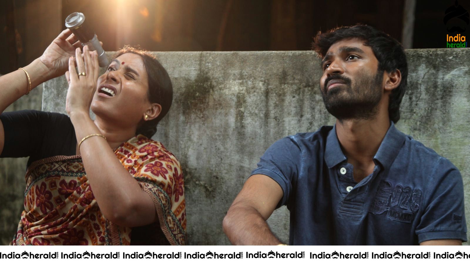 Actor Dhanush Monstrous Photos Collection Set 6