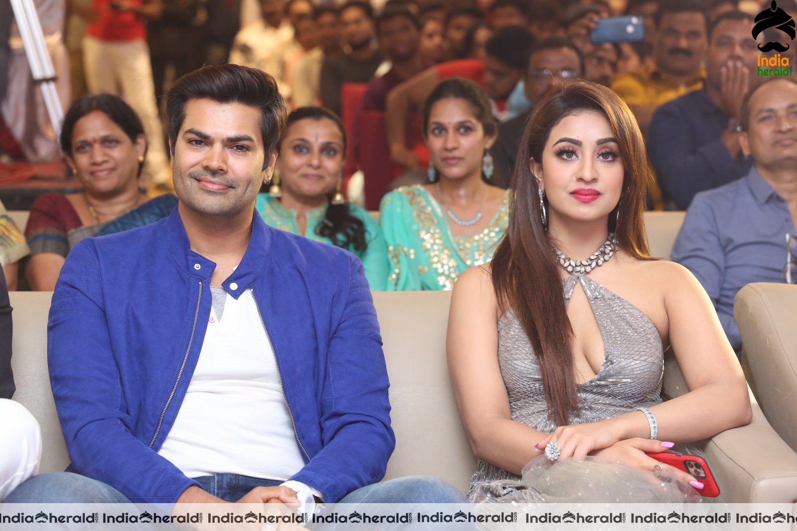 Actor Ganesh Venkatram Stills at Ragala 24 Gantallo Event