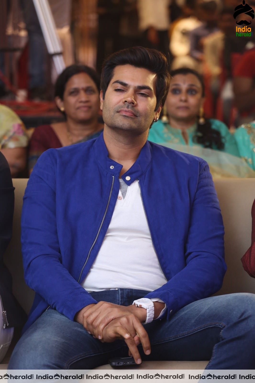 Actor Ganesh Venkatram Stills at Ragala 24 Gantallo Event