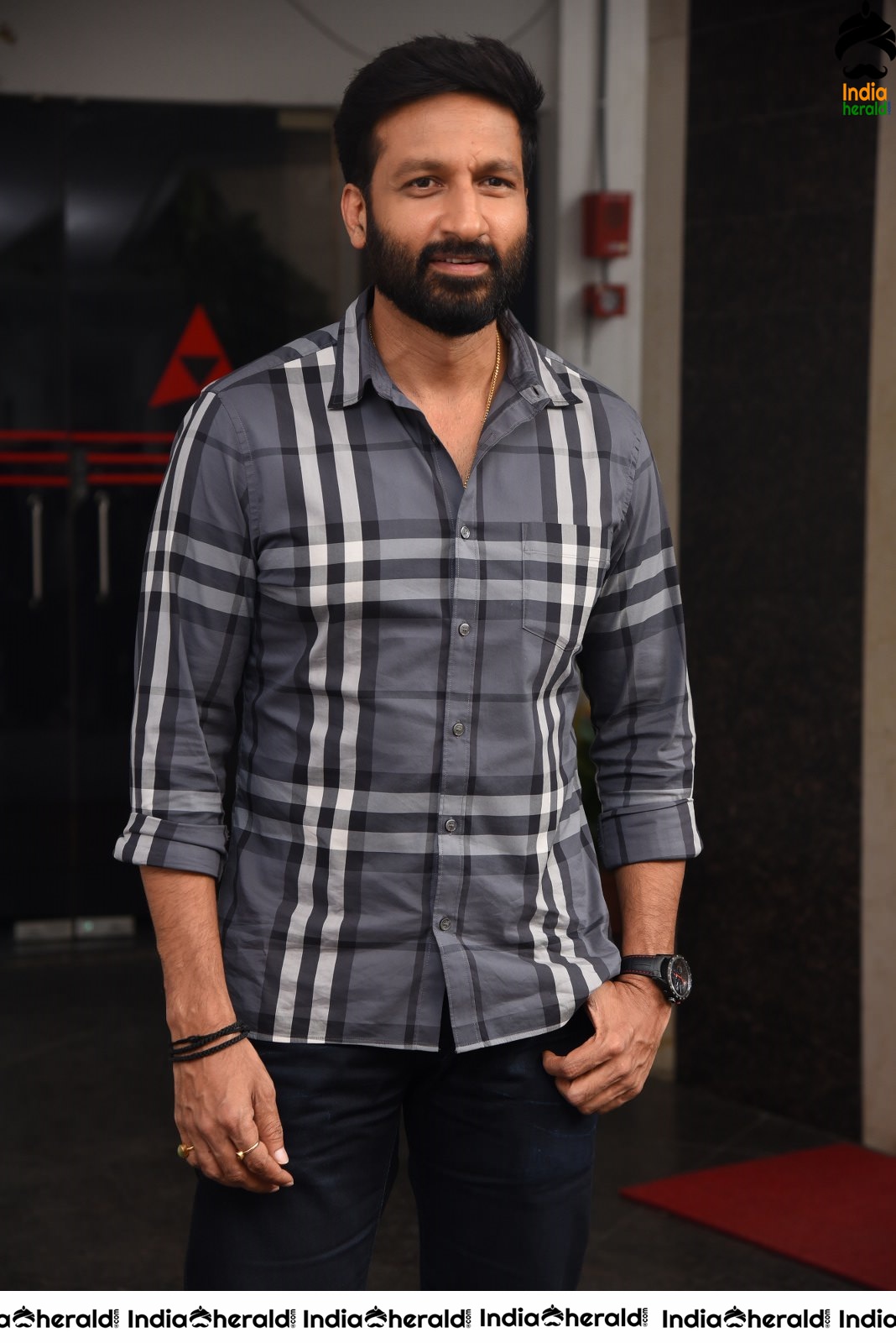 Actor Gopichand Latest Interview Stills Set 1