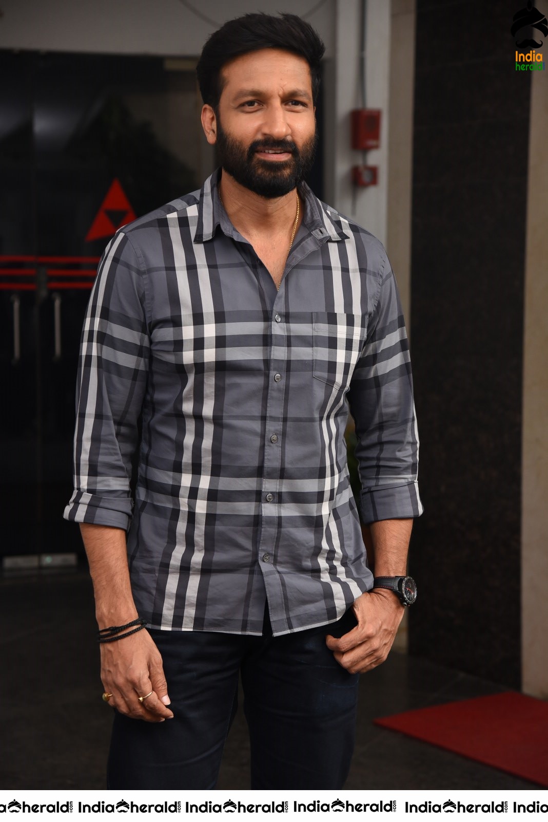 Actor Gopichand Latest Interview Stills Set 1