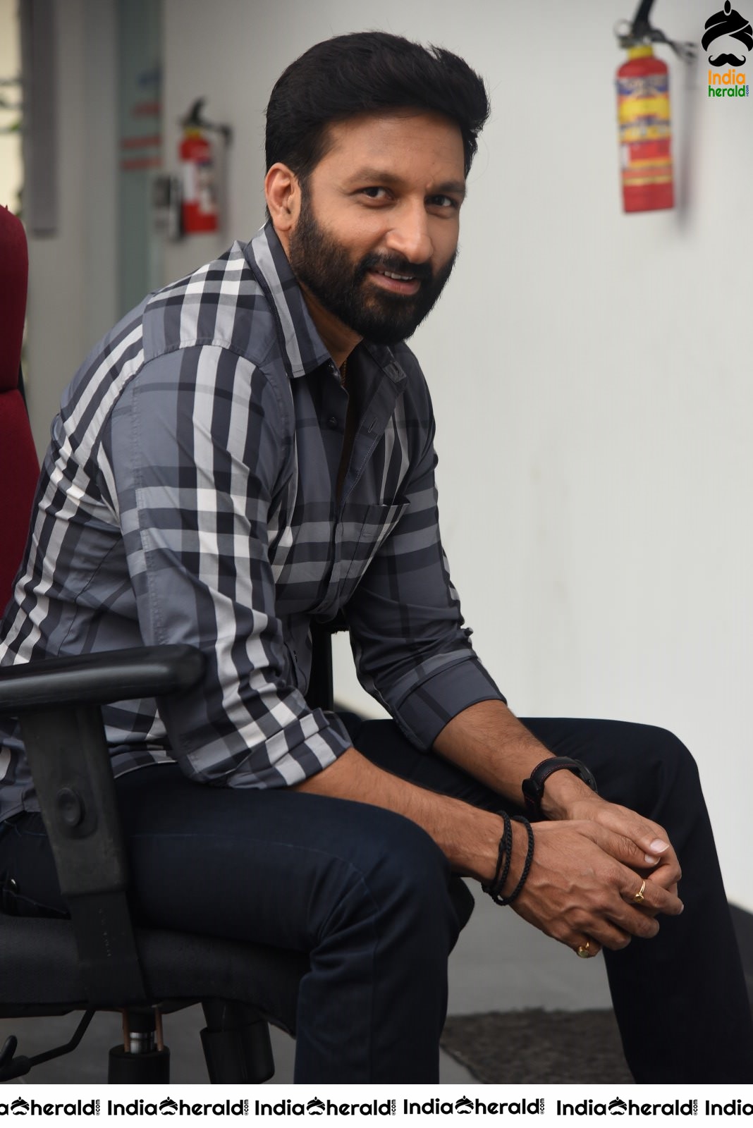 Actor Gopichand Latest Interview Stills Set 2